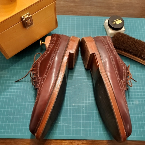 Florsheim - Goodyear Welted - BURGANDY Veblen long wing derby/blucher. - Picture 5 of 8
